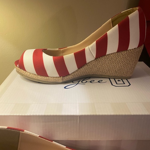 Lilly Bee U open toe wedges - Picture 5 of 7